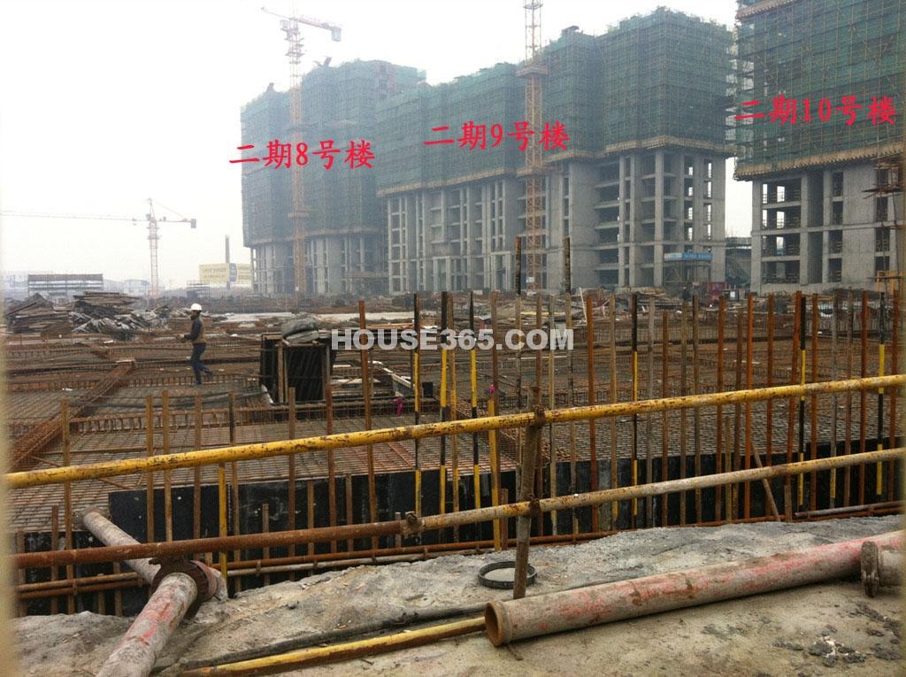 宋都东郡国际二期8、9、10号楼北面