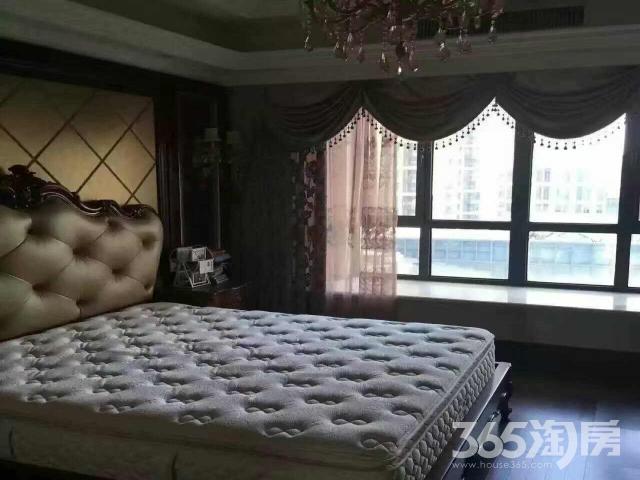 【临泉路名人御苑小区三室两厅朝南户型临泉路