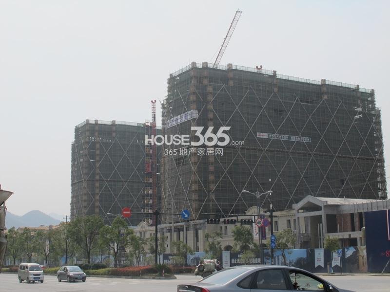 翡翠城灵峰苑3月工程进度