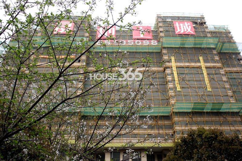 复地上城4月实景图