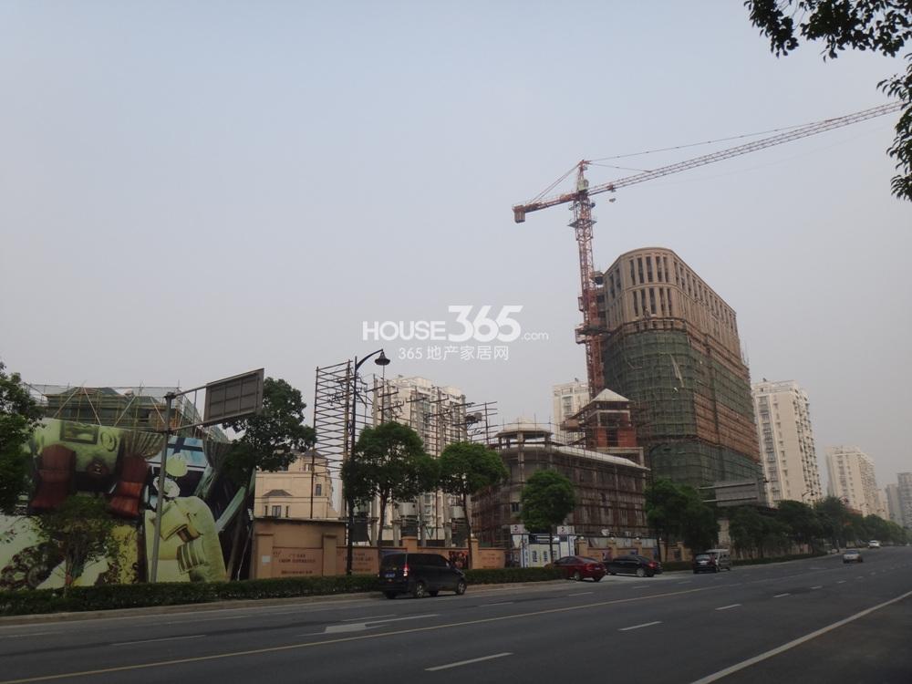 广宇东承府项目实景图 2013.10摄 