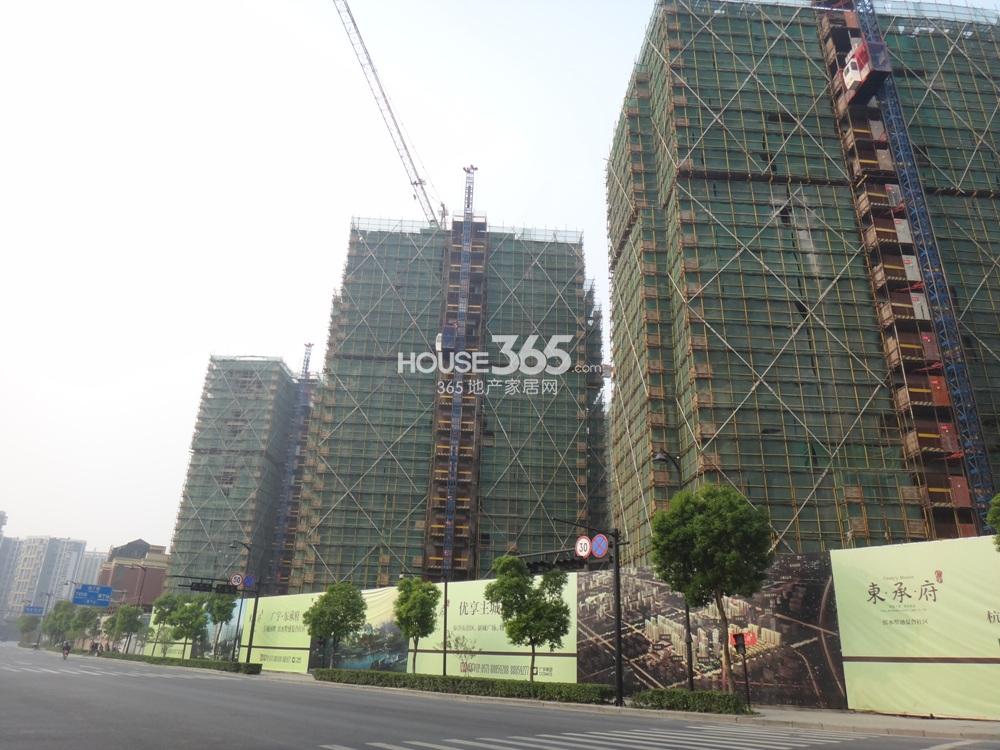 广宇东承府项目实景图 2013.10摄 