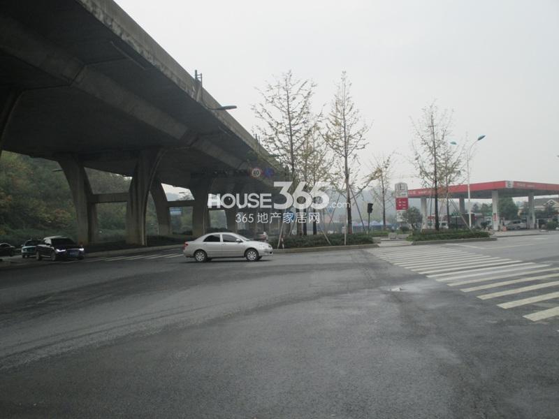 景瑞御蓝湾周边加油站