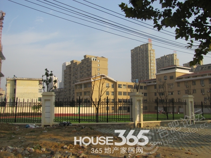 和一花园配套学校（2013.11.13）
