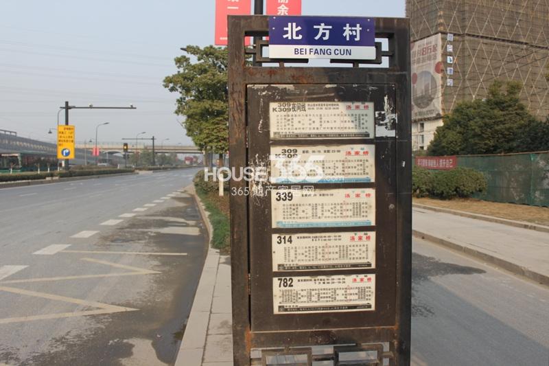 保亿风景晨园周边公交站