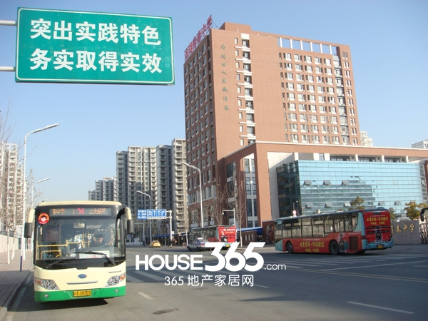 徽盐世纪广场寿春中学（2014.1.22）
