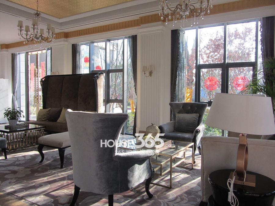 长虹世纪荣廷 售楼部洽谈区（2014.01.23）