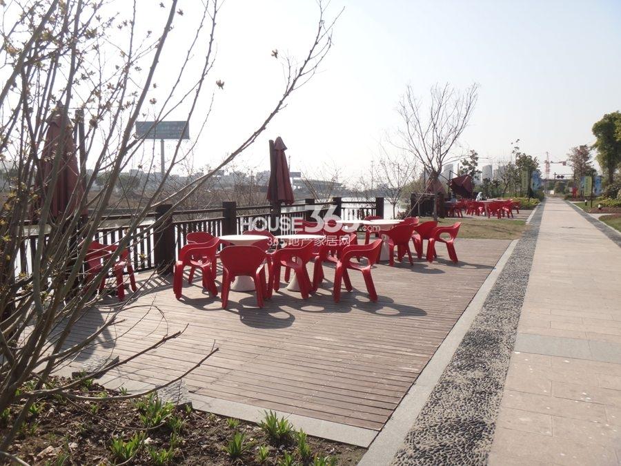 宋都东郡国际周边配套——沿护塘河实景图