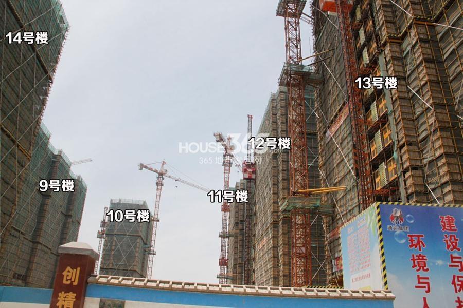 万科紫台9-14号楼施工实景图 2014.5.7摄