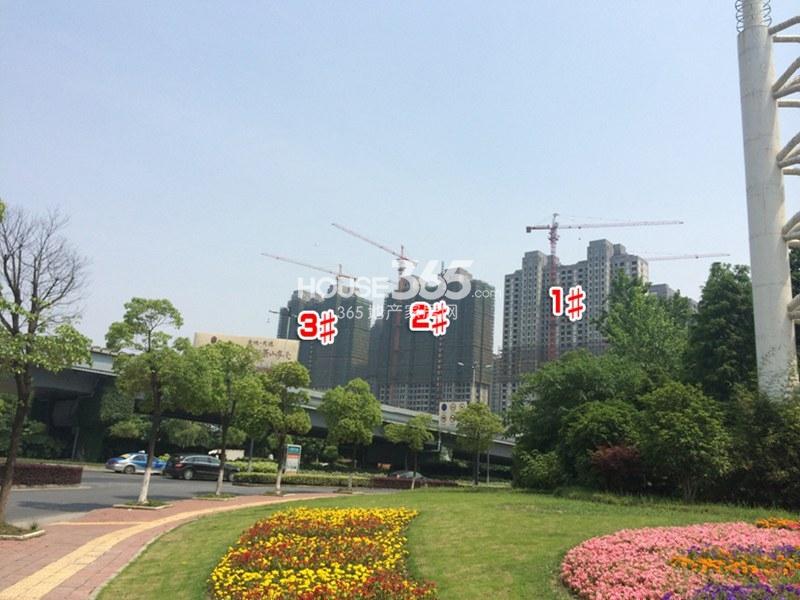 金地天逸现场1、2、3号楼施工实景图 2014.5.21摄