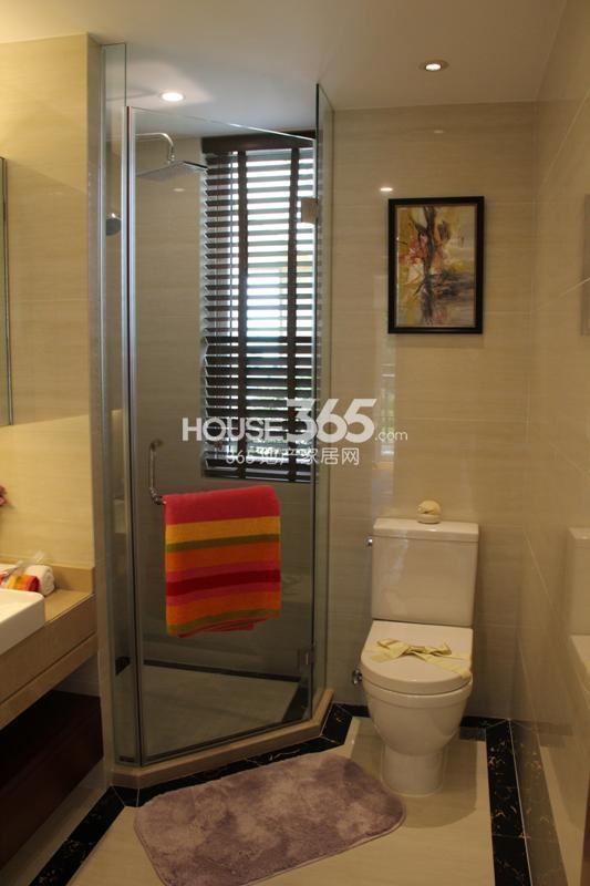 德信早安B2户型洗手间