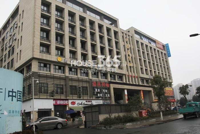 2015年1月底德信早安项目周边中泰商贸城