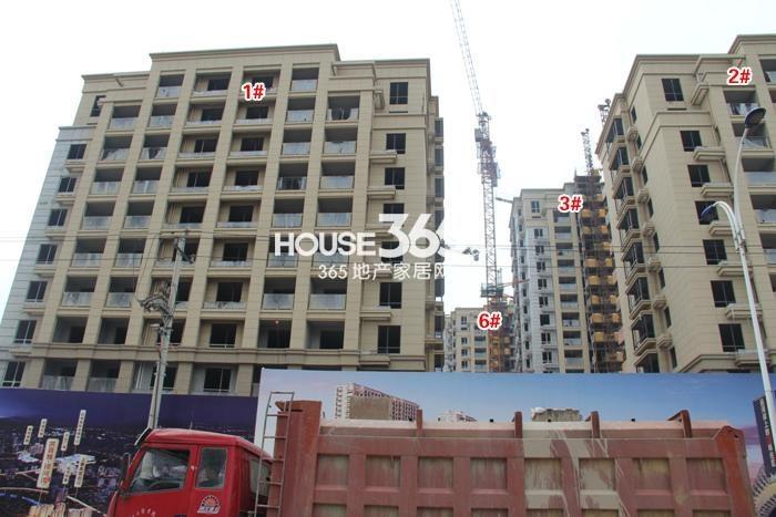 凯喜雅锦河1-3、6号楼施工进度实景图 2015.3摄