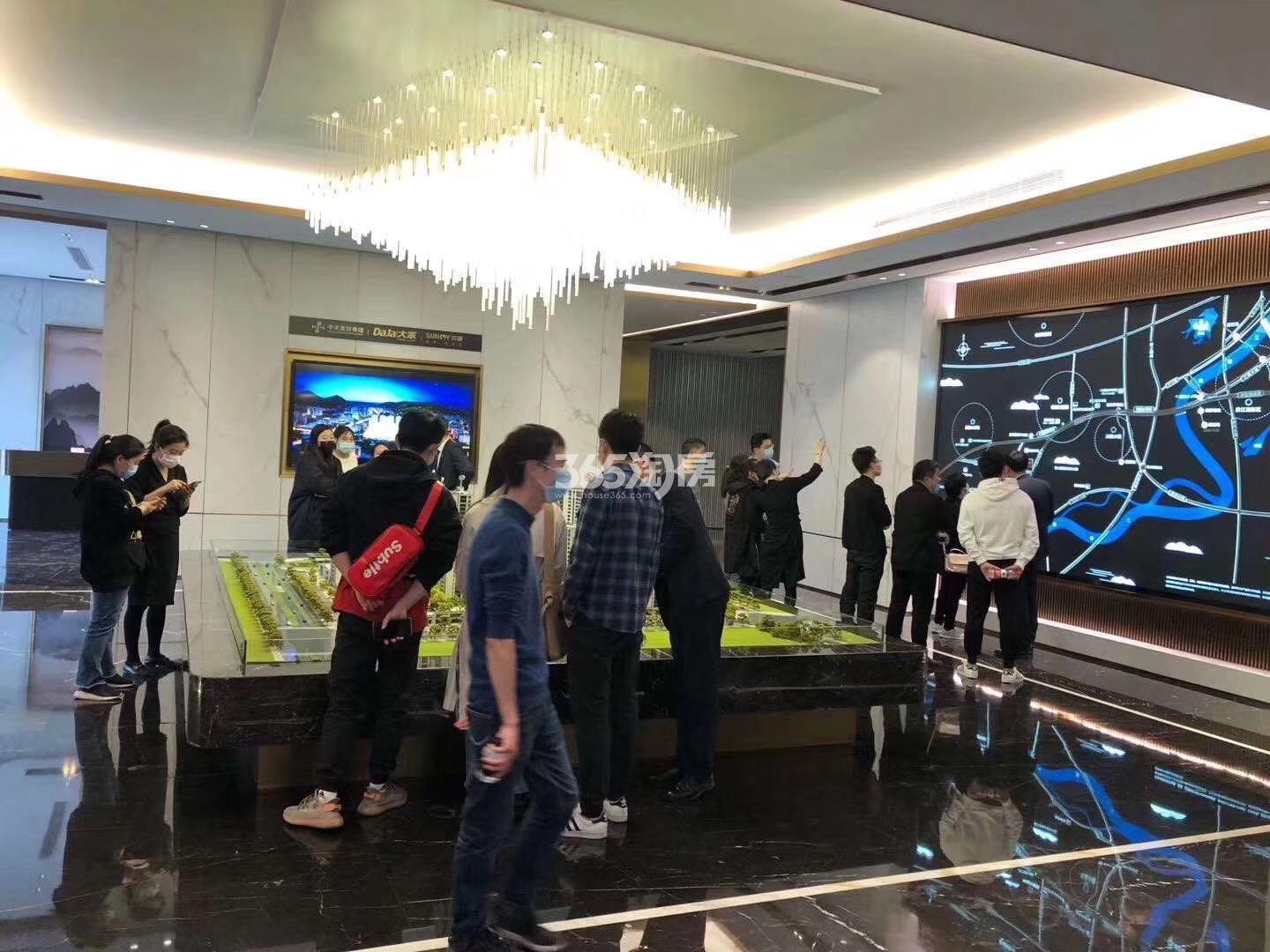 新视界公寓售楼处现场实景图（2020.3）