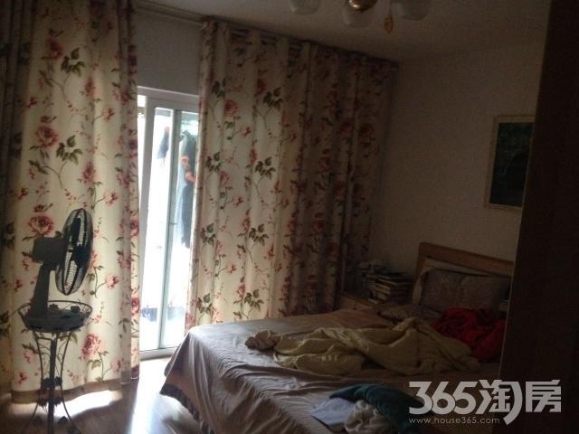 【合家春天 精装三房 临商业中心 有幼儿园 环境