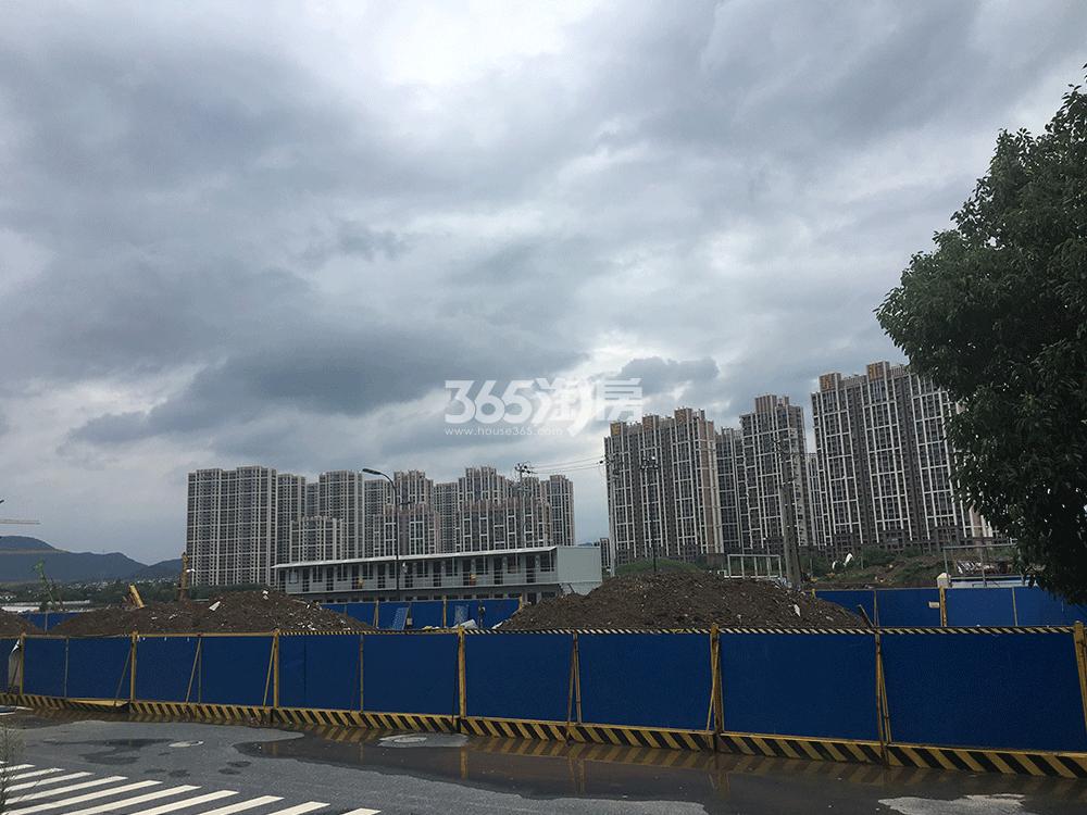 越秀星汇城一、二期实景图（2018.8）