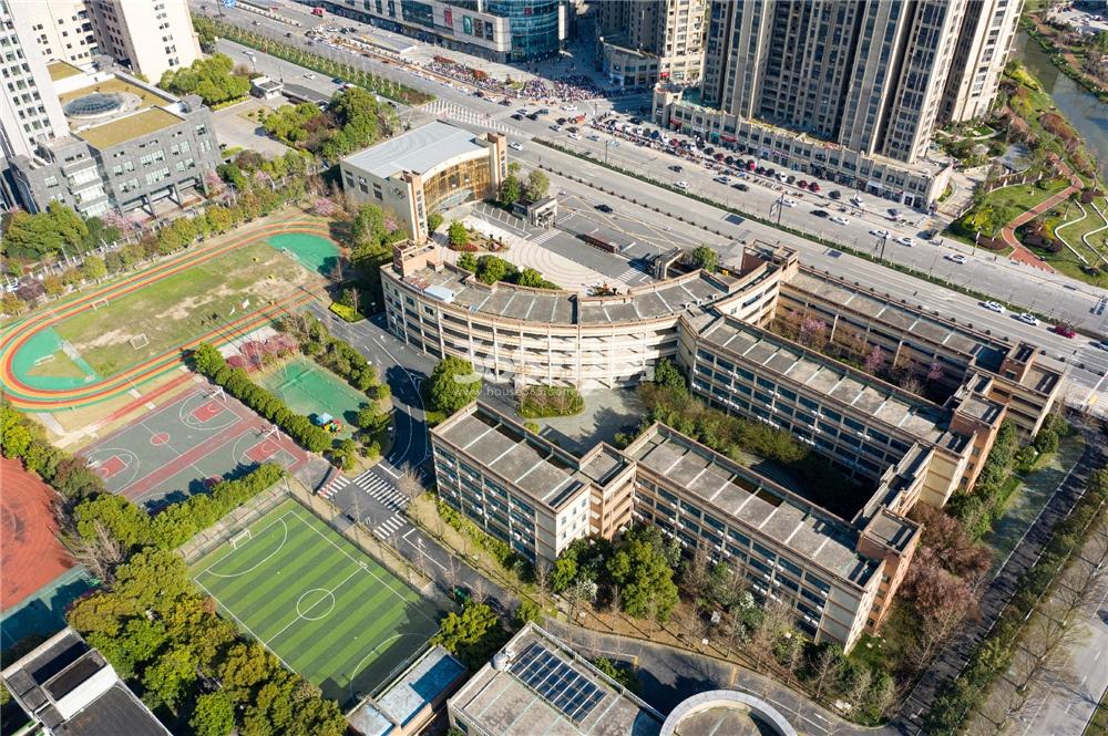 滨耀城周边学校
