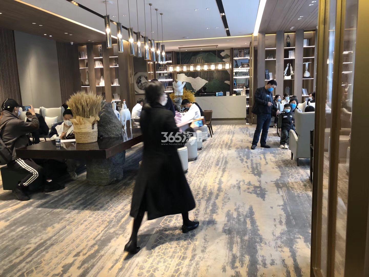 新视界公寓售楼处现场实景图（2020.3）
