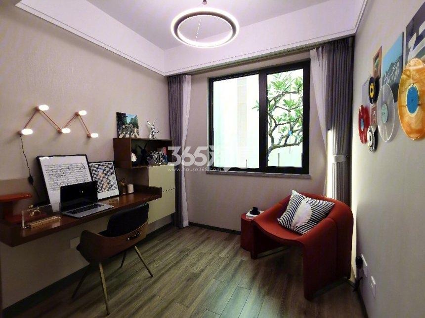 绿城象屿观澜逸品102㎡样板间-书房