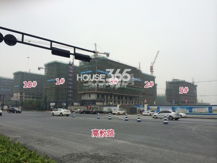 富力十号项目64号地块1、2、3、5、10号楼施工进程图（2015.6）