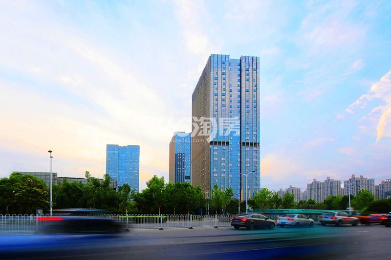 中侨中心建筑实景（2020.2.10）