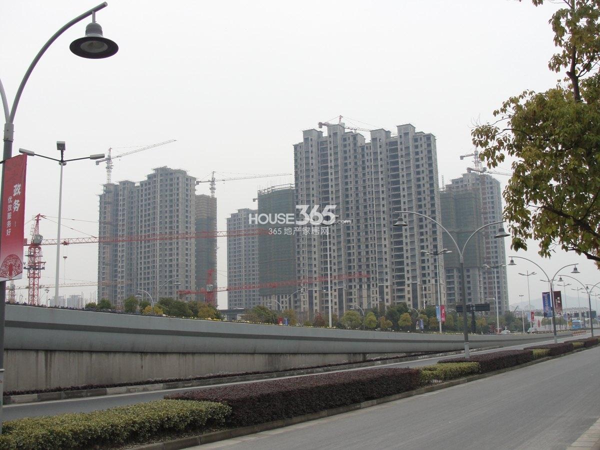 金地天逸项目实景图 2013年2月下旬