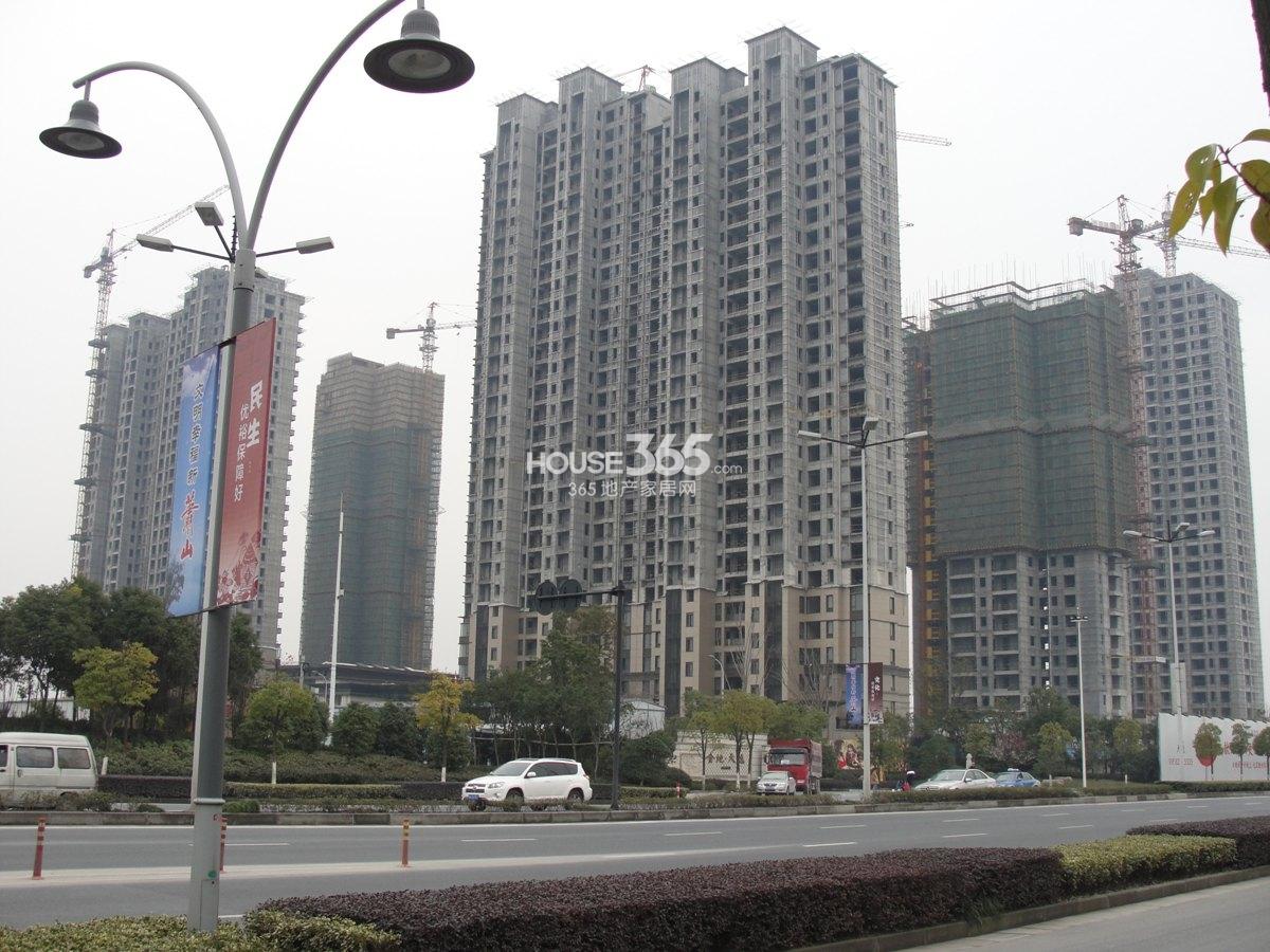 金地天逸项目现场实景图 2013年2月下旬