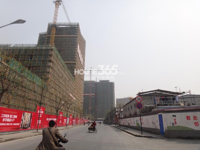 杰立公馆项目实景图 2013.4
