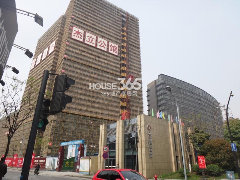 杰立公馆项目实景图 2013.4