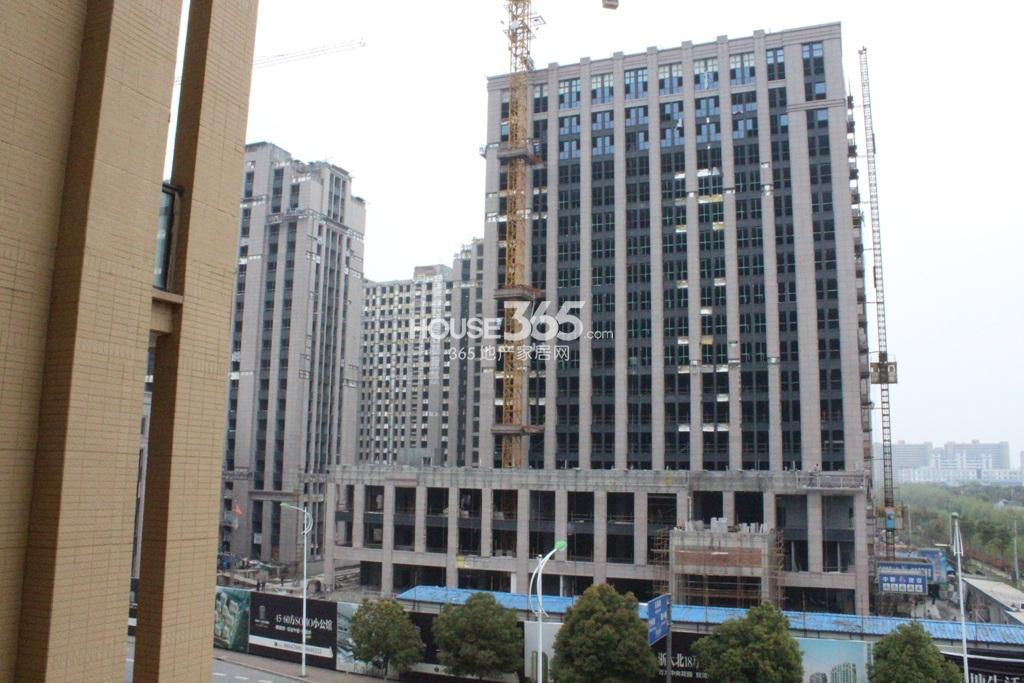 华彩国际0321项目实景1