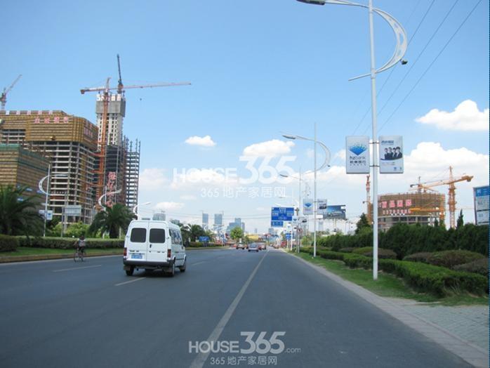 丽晶国际和保亿中心实景图 2013.7.17
