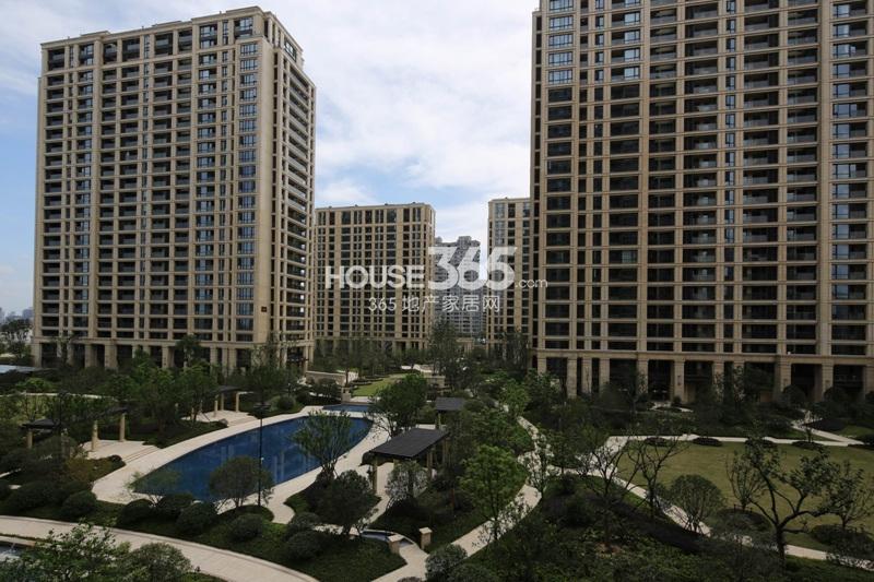 2013年10月绿城明月江南实景图