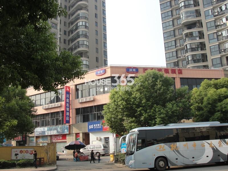 世茂之西湖周边配套--汉庭快捷酒店