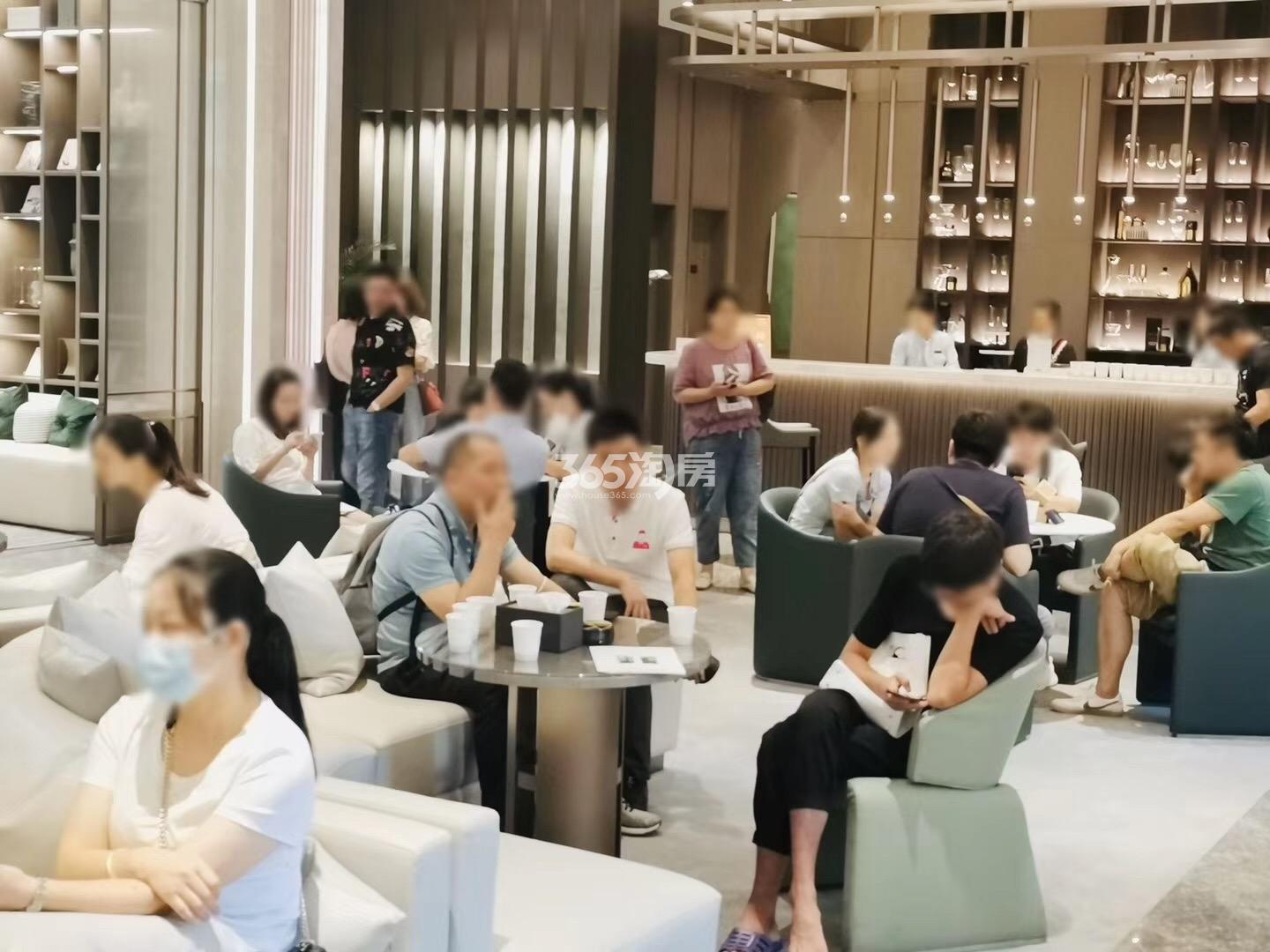 丽光城售楼处实景（2020.07）