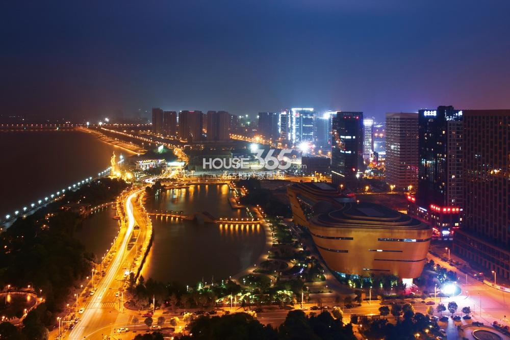 钱塘壹号东面阳台夜景
