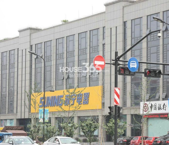 附近苏宁电器