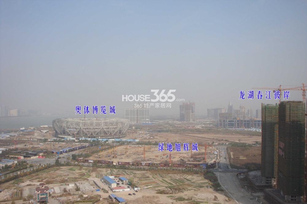 2013年12月中旬绿地旭辉城所在奥体板块实景