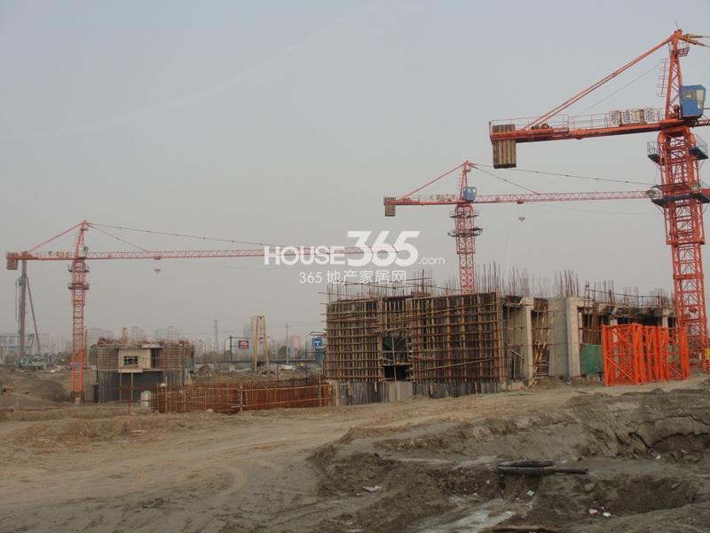 2014年2月中旬绿地旭辉城项目工地实景