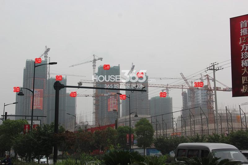 万科北宸之光一期实景图 2014.7