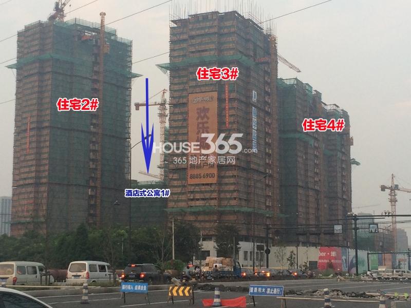 华元欢乐城住宅2、3、4号楼，酒店式公寓1号楼施工进程（2014.8）