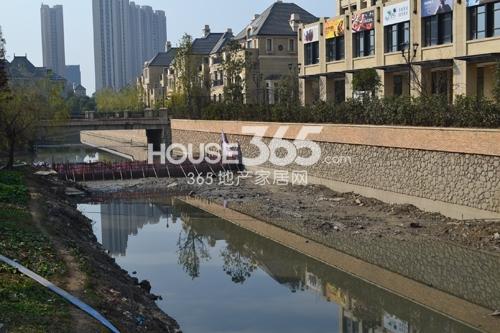 金都夏宫项目周边景观河流实景图（2014.12）