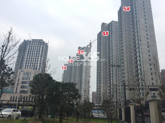 华元欢乐城项目1—5号楼施工进程（2015.1）