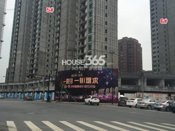 华元欢乐城项目5、6号楼施工进程（2015.1）