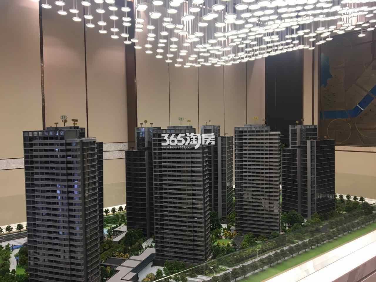 旭辉和昌都会山沙盘实景图 2017.7.13
