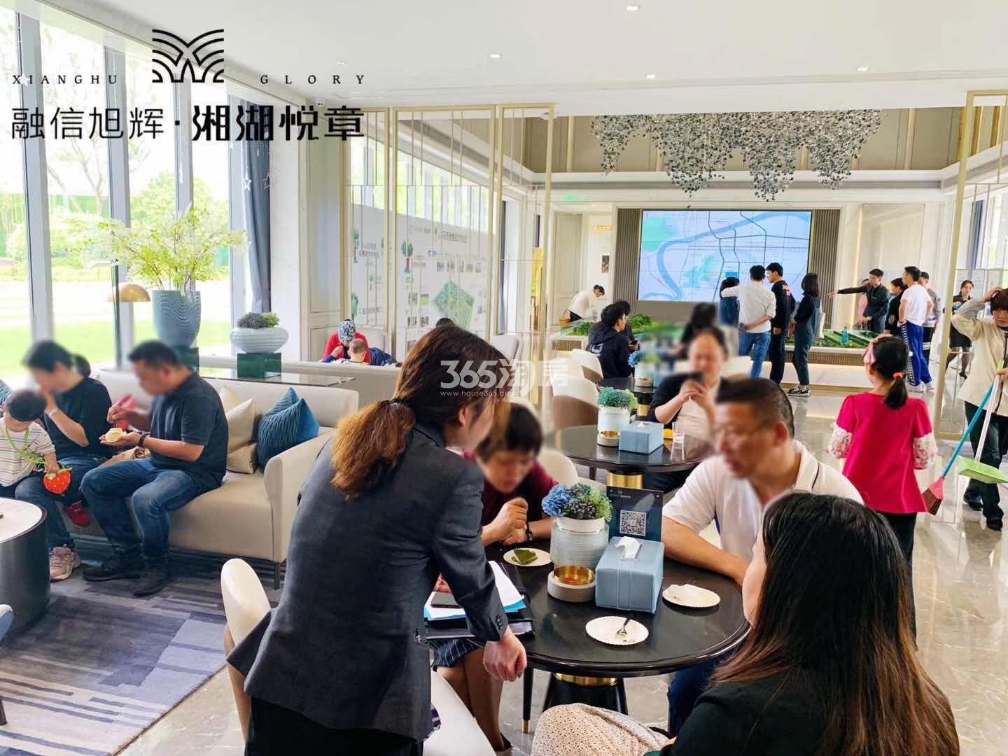 融信旭辉湘湖悦章售楼处现场实景图（2019年5月摄）