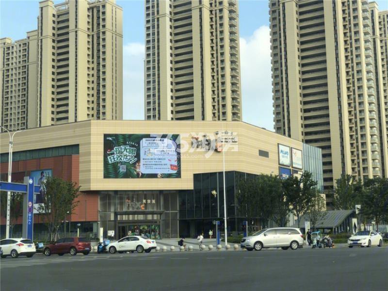中旅名门府周边实景图