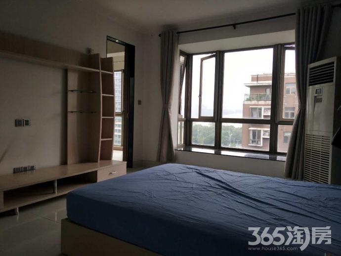 【大桥南路上阅江楼附近靠近十二中分校佳乐福