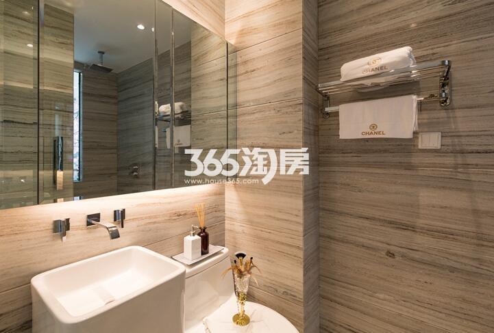 融信江南学府B2户型89方样板房——卫浴