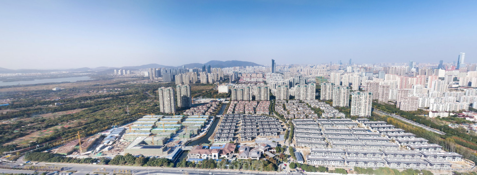 高清航拍无锡富人区!遍地豪宅 能看到你家吗?-无锡365淘房