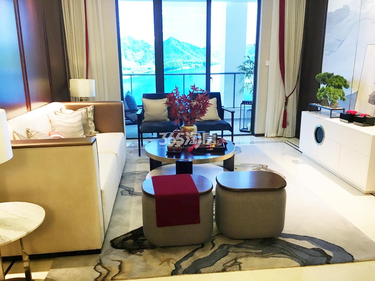 绿城国际社区140㎡户型样板房—客厅
